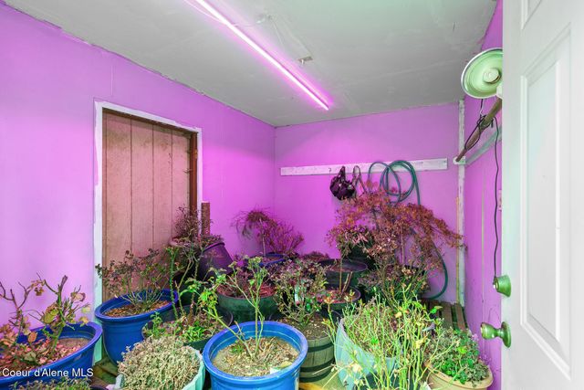 2874 E Hudlow RD, Hayden, ID 83835