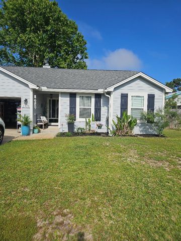 2328 Prytania Circle, Navarre, FL 32566