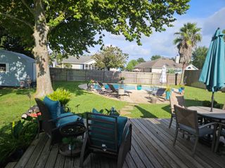 2328 Prytania Circle, Navarre, FL 32566