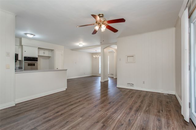 7445 Brentcove Circle, Dallas, TX 75214