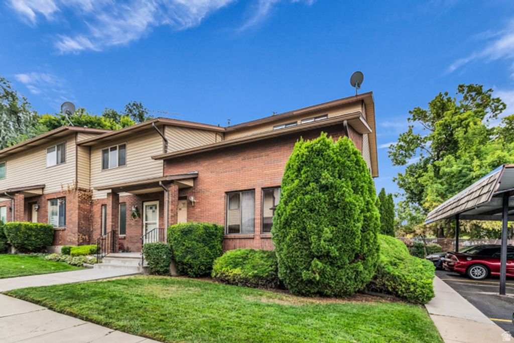 1113 COUNTRY HILLS DR #G1, Ogden, UT 84403 — exterior