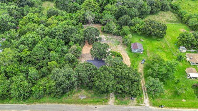 4922 County Road 937b, Alvin, TX 77511