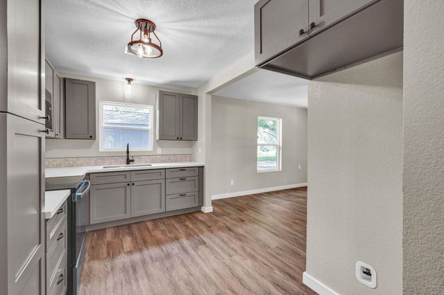 4922 County Road 937b, Alvin, TX 77511