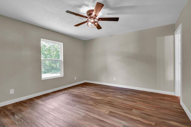 4922 County Road 937b, Alvin, TX 77511