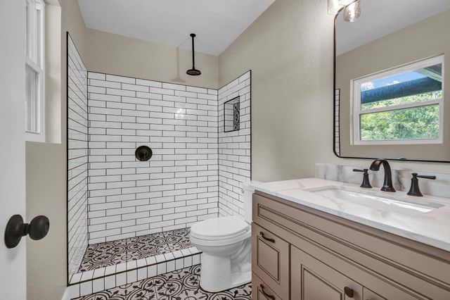 4922 County Road 937b, Alvin, TX 77511