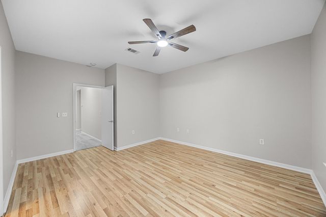 258 Whispering Wind DR, Georgetown, TX 78633