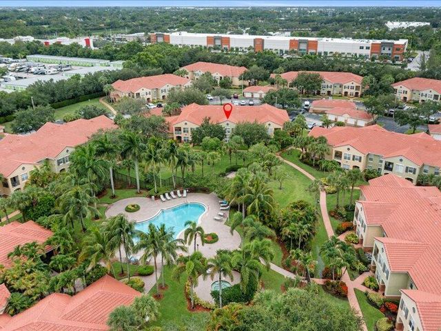 10288 Fox Trail Rd S. 311, Royal Palm Beach, FL 33411