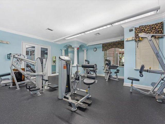 10288 Fox Trail Rd S. 311, Royal Palm Beach, FL 33411