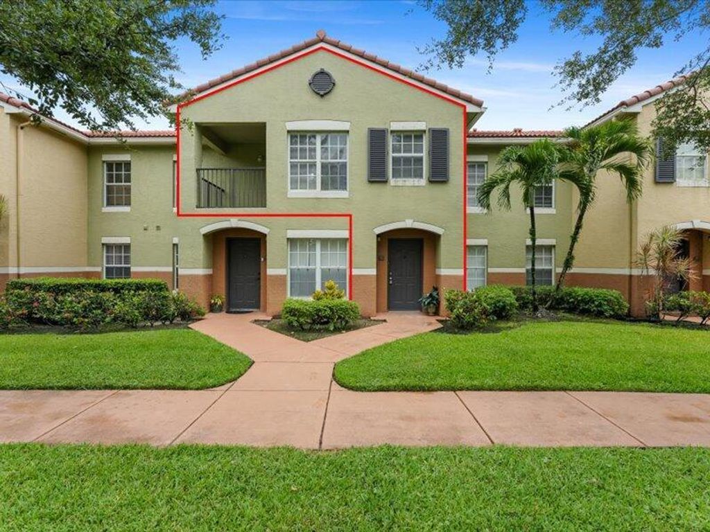 10288 Fox Trail Rd S. 311, Royal Palm Beach, FL 33411