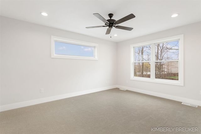 11792 Everett Avenue, Allendale, MI 49401