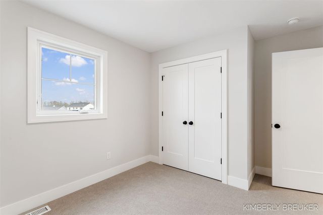 11792 Everett Avenue, Allendale, MI 49401