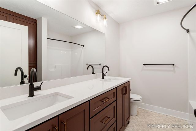 11792 Everett Avenue, Allendale, MI 49401