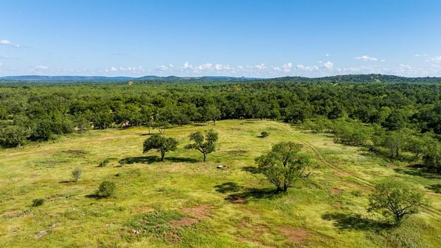 3736-1 County Road 113, Llano, TX 78643