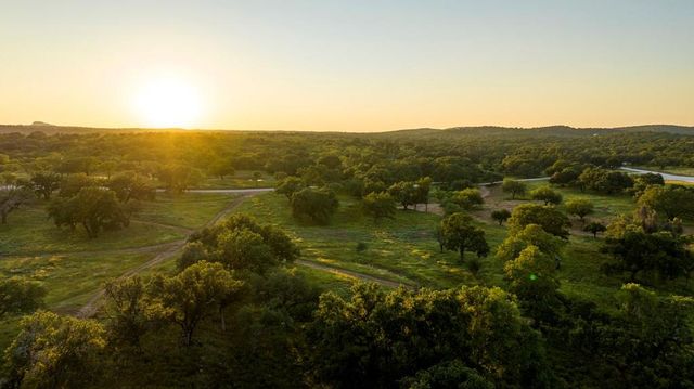 3736-1 County Road 113, Llano, TX 78643