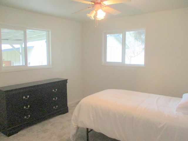 414 N Baker Avenue, Chiloquin, OR 97624