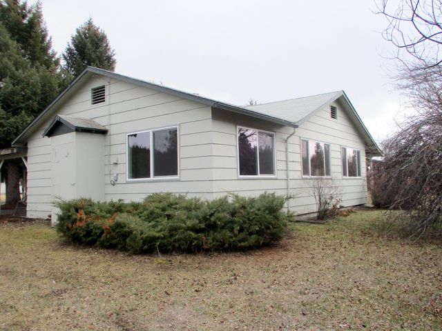 414 N Baker Avenue, Chiloquin, OR 97624