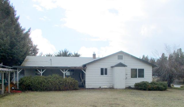 414 N Baker Avenue, Chiloquin, OR 97624