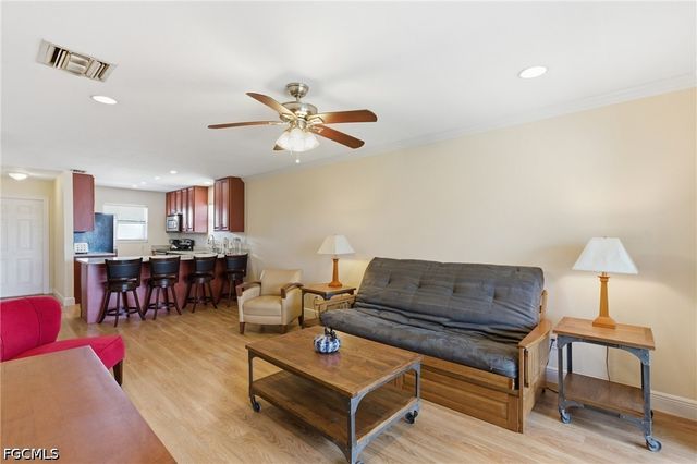 4718 SE 5th AVE 9, Cape Coral, FL 33904