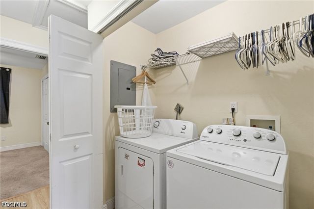 4718 SE 5th AVE 9, Cape Coral, FL 33904