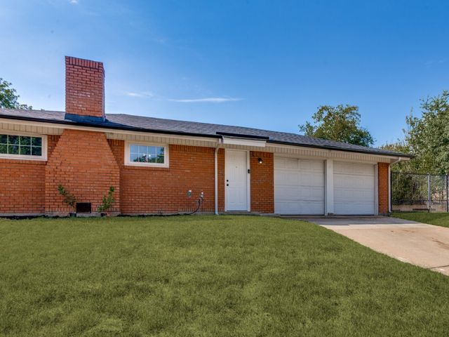 2316 Carten Street, Fort Worth, TX 76112