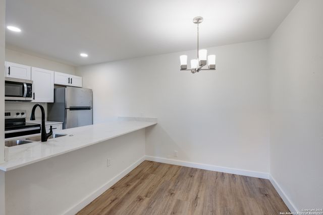 340 Montclair St Apt 201, San Antonio, TX 78209