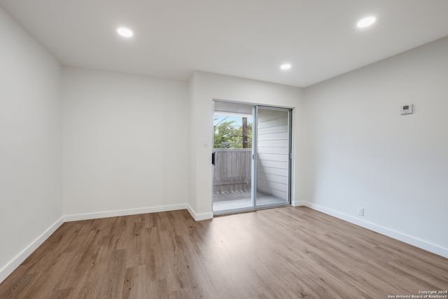 340 Montclair St Apt 201, San Antonio, TX 78209