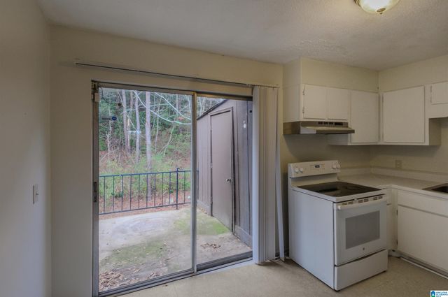 840 Beacon Pkwy E Apt C, Birmingham, AL 35209