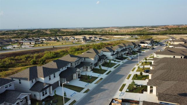 6400 Rounded Pebble LN, Buda, TX 78610