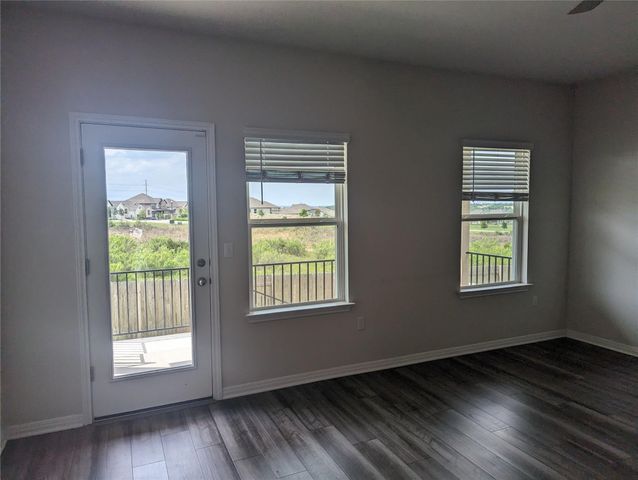 6400 Rounded Pebble LN, Buda, TX 78610