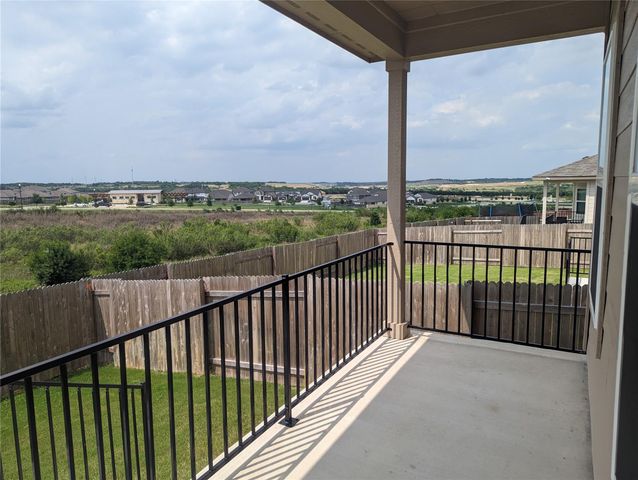 6400 Rounded Pebble LN, Buda, TX 78610