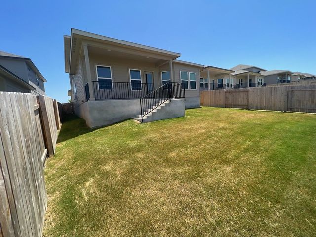 6400 Rounded Pebble LN, Buda, TX 78610