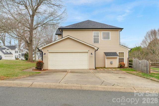 8531 Fox Tail Lane, Huntersville, NC 28078