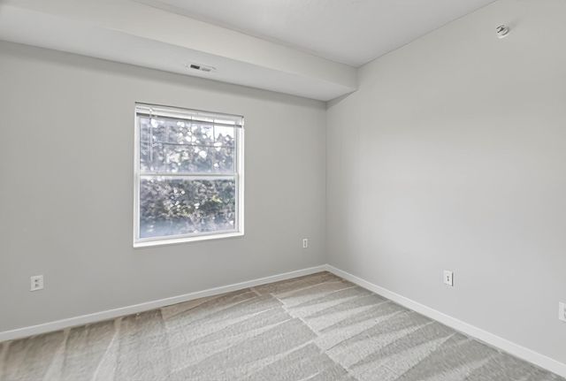 619 8th Street SE 315, Minneapolis, MN 55414