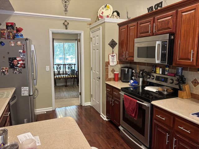 706 Silver Springs Dr, Mount Juliet, TN 37122