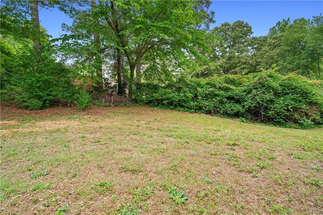 6646 Wolf River Court, Riverdale, GA 30274