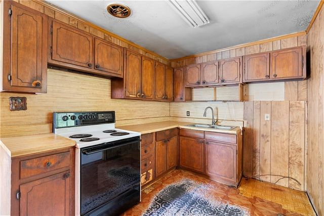 6646 Wolf River Court, Riverdale, GA 30274