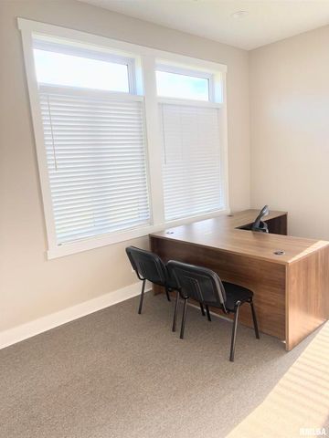 3480 GLENBROOK Circle N, Bettendorf, IA 52722