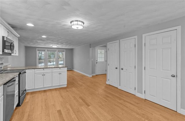 84 Phillip Avenue, Cumberland, RI 02864