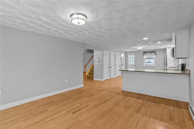 84 Phillip Avenue, Cumberland, RI 02864