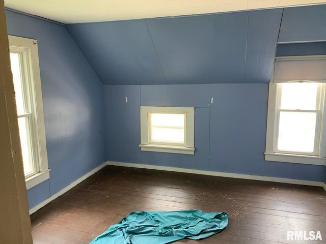 924 N CRAFFORD Street, Bushnell, IL 61422