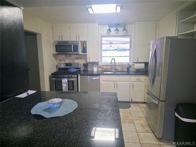 913 Hillman Street, Montgomery, AL 36109