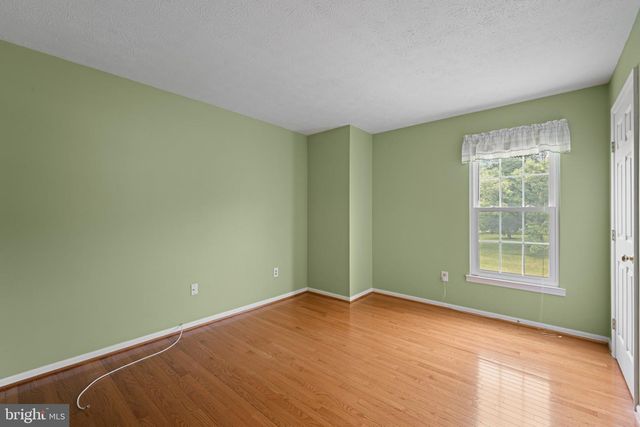 7 RAINDROP CIR, Reisterstown, MD 21136