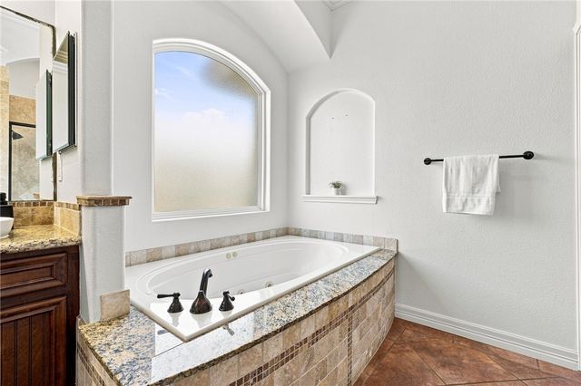 15285 Cartagena Ct, Corpus Christi, TX 78418