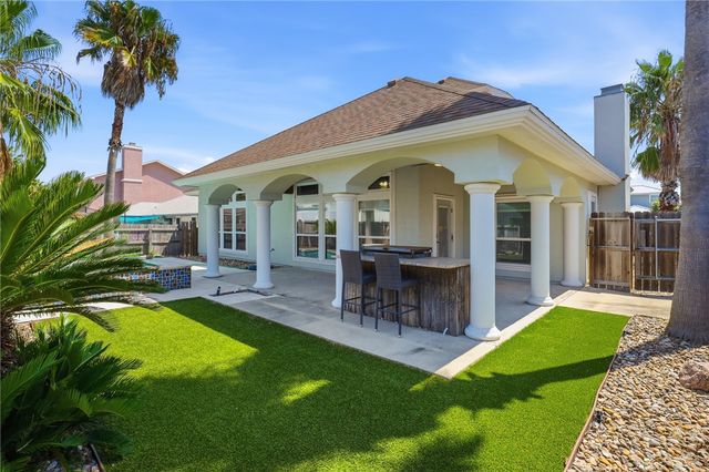 15285 Cartagena Ct, Corpus Christi, TX 78418