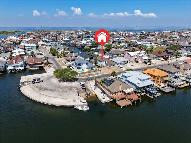 15285 Cartagena Ct, Corpus Christi, TX 78418