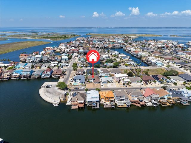 15285 Cartagena Ct, Corpus Christi, TX 78418