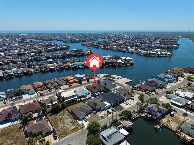 15285 Cartagena Ct, Corpus Christi, TX 78418