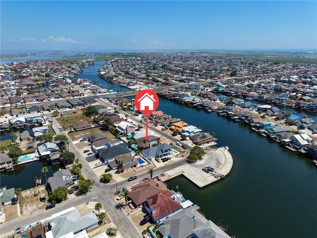 15285 Cartagena Ct, Corpus Christi, TX 78418