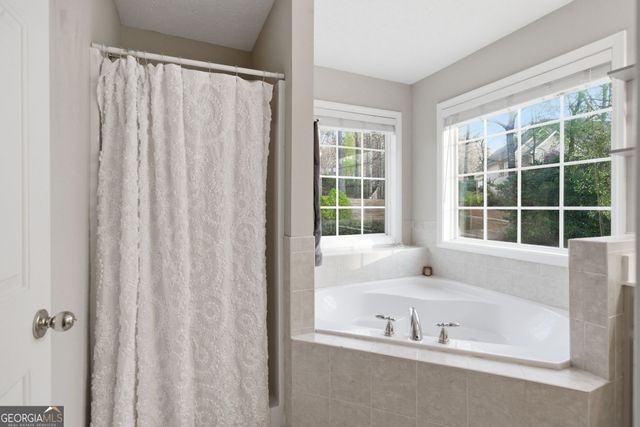 27 Meadows Court, Dawsonville, GA 30534