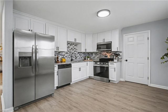 28 Butler DR, Hampton, VA 23666